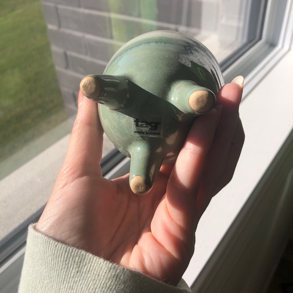 Small Plant Pot - Picture 2 of 5